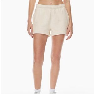 Aritzia Cozy Fleece Boyfriend Basic 3" Sweatshort